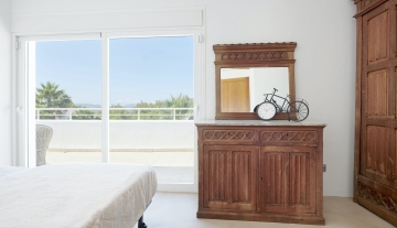 Resa Estates Ibiza for sale te koop Casa Rui Tourist license sta Eularia bedroom 1.1.jpg